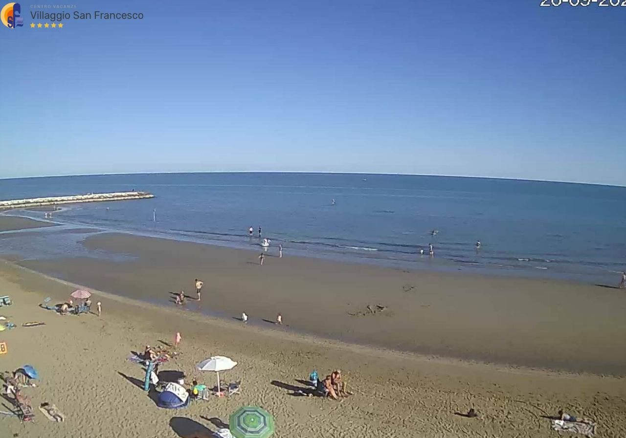 Villaggio San Francesco a Caorle in diretta: THE 5-STAR CAMPSITE BETWEEN THE SEA AND THE PINE FOREST ON CAORLE BEACH, duna verde